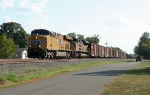 UP 7919 leading NB freight